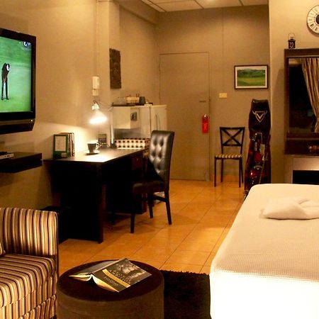 The Golf Club Pattaya Hotel Exterior photo